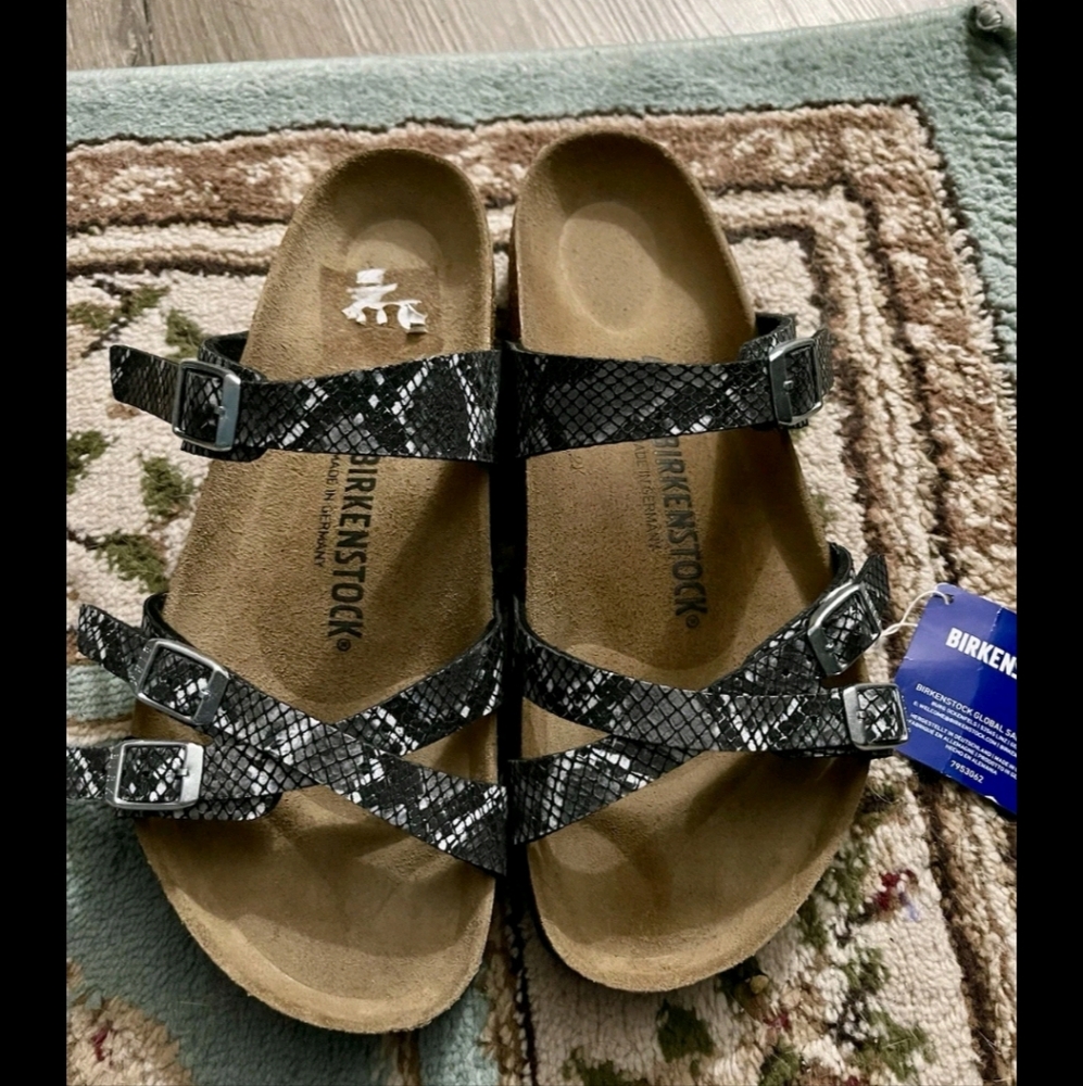 Birkenstock Black Patterned Sandals